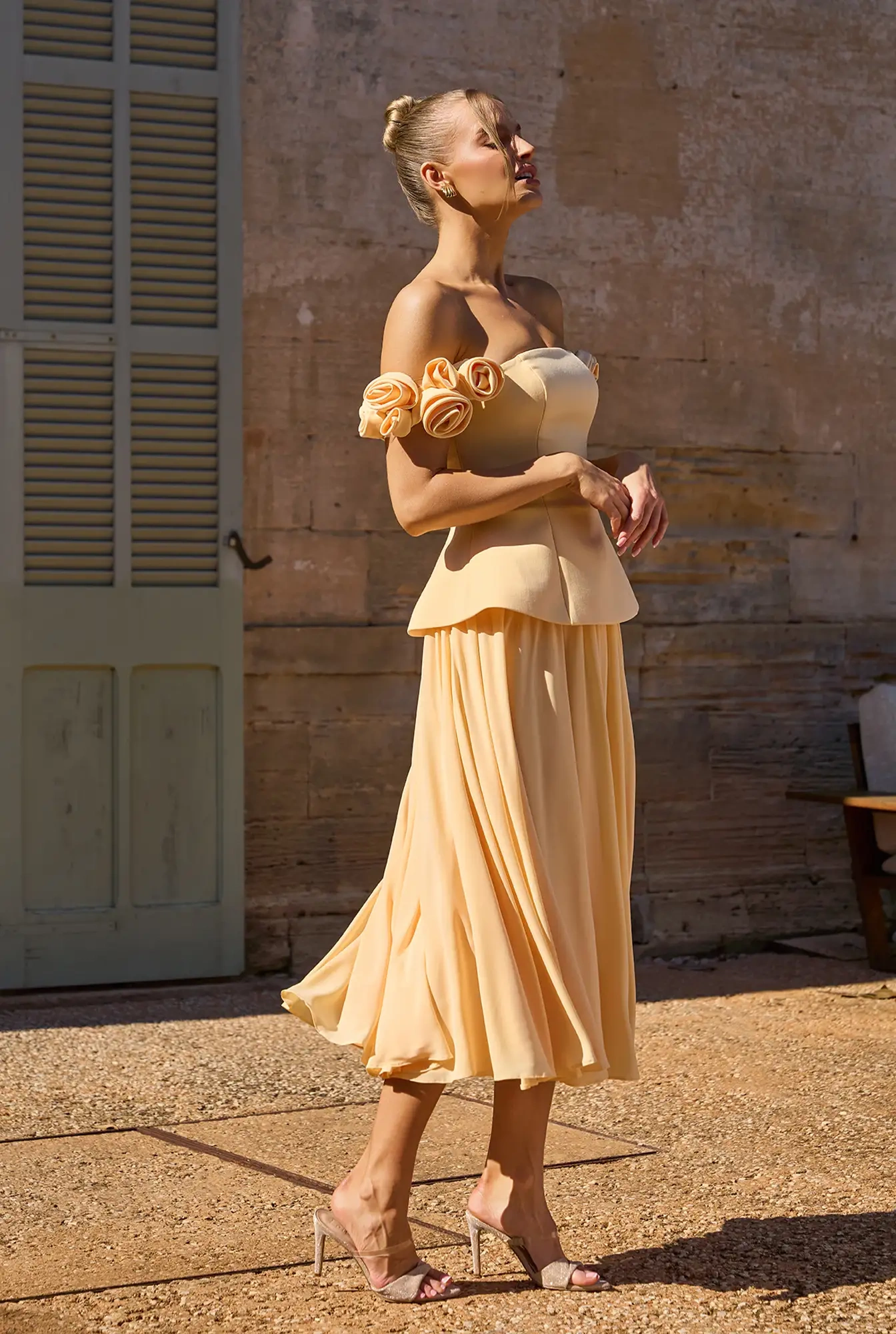 Nelida - conjunto corsé + falda