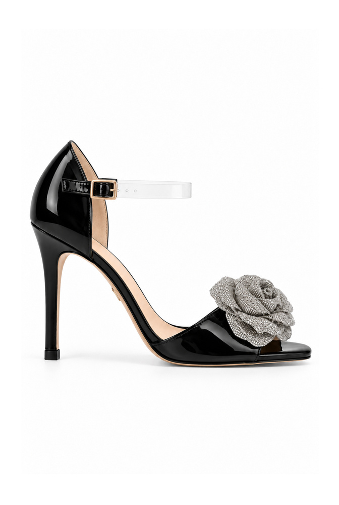 Iriza - sandalias negras con adorno de flores