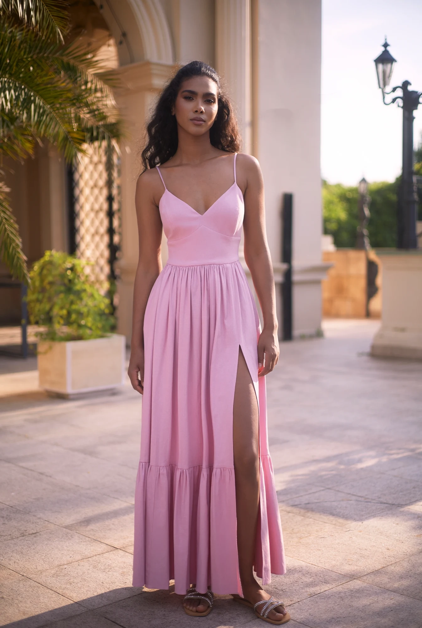 Kamalla Pink - armonía de rosa en un maxi vestido