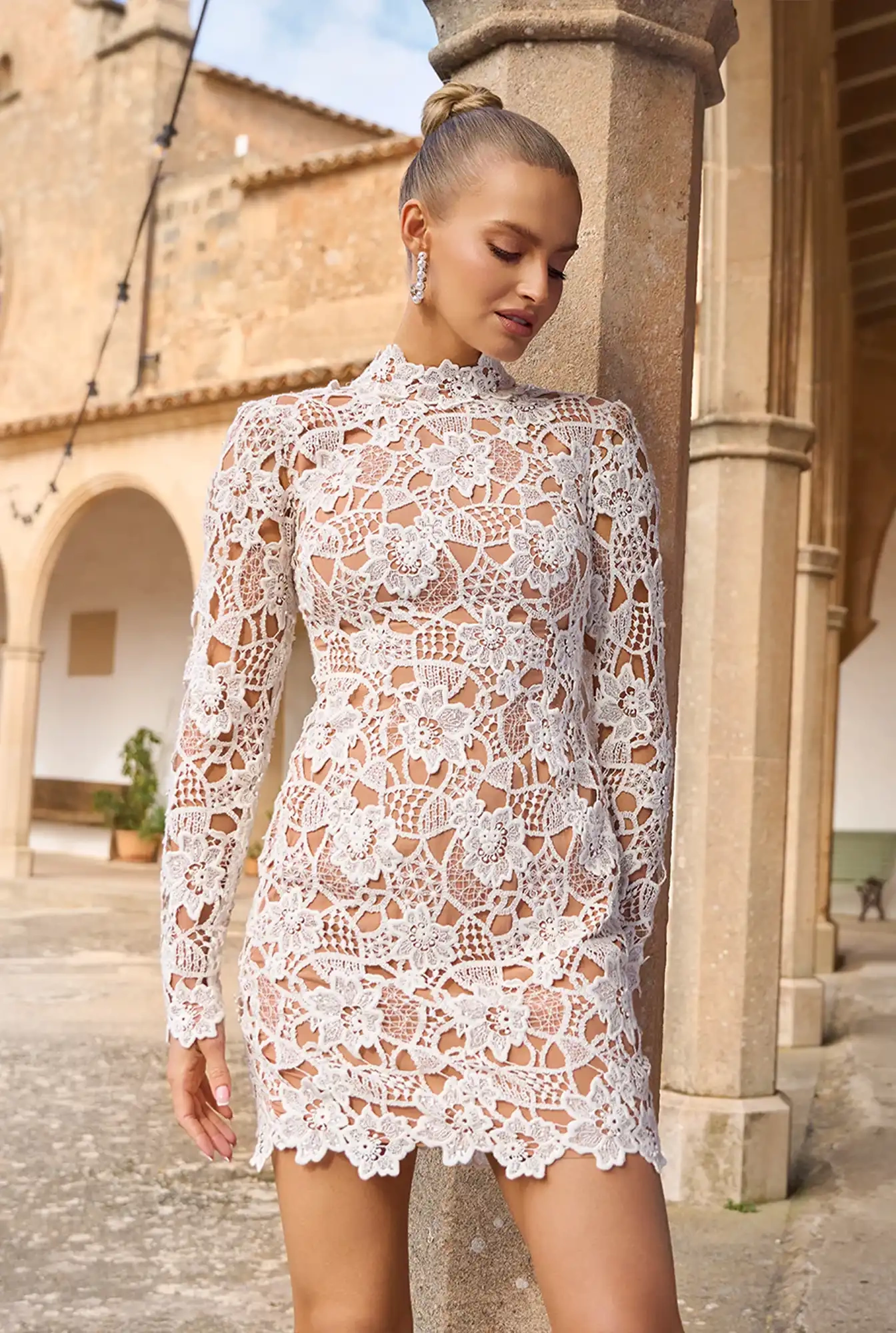 Cristi - mini vestido de encaje