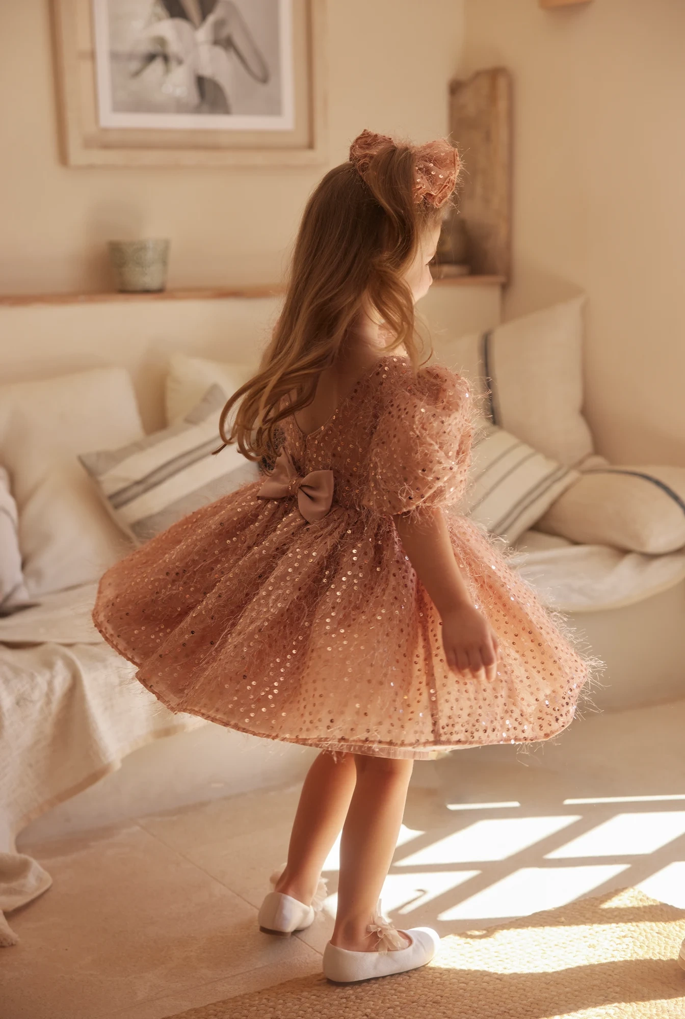 Kimi - Minivestido infantil con puños y lazo decorativo